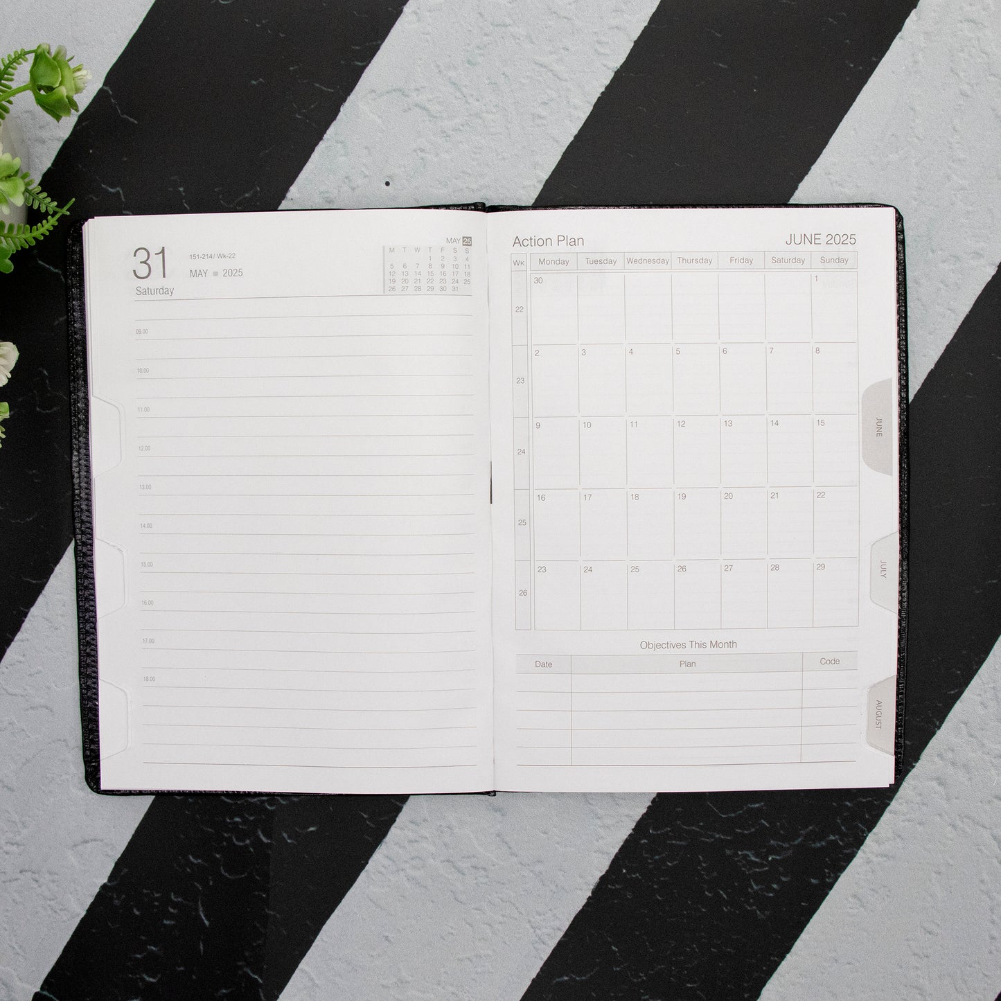 Crownlit Personalized 2025 Dated Diary with Leather Cover with Lock, Month-on-Month Planner, 365 Pages, Size A5