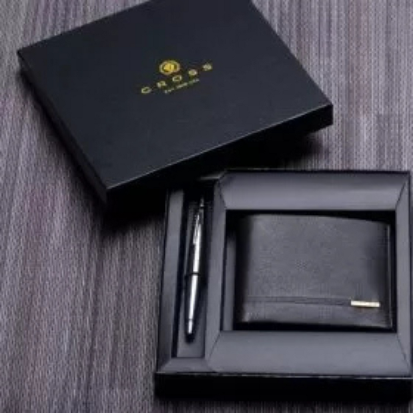Cross Bi-Fold Wallet with Baily Black Pen – Elegant Gift Set for Men